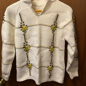 White 1/4 zip sweater